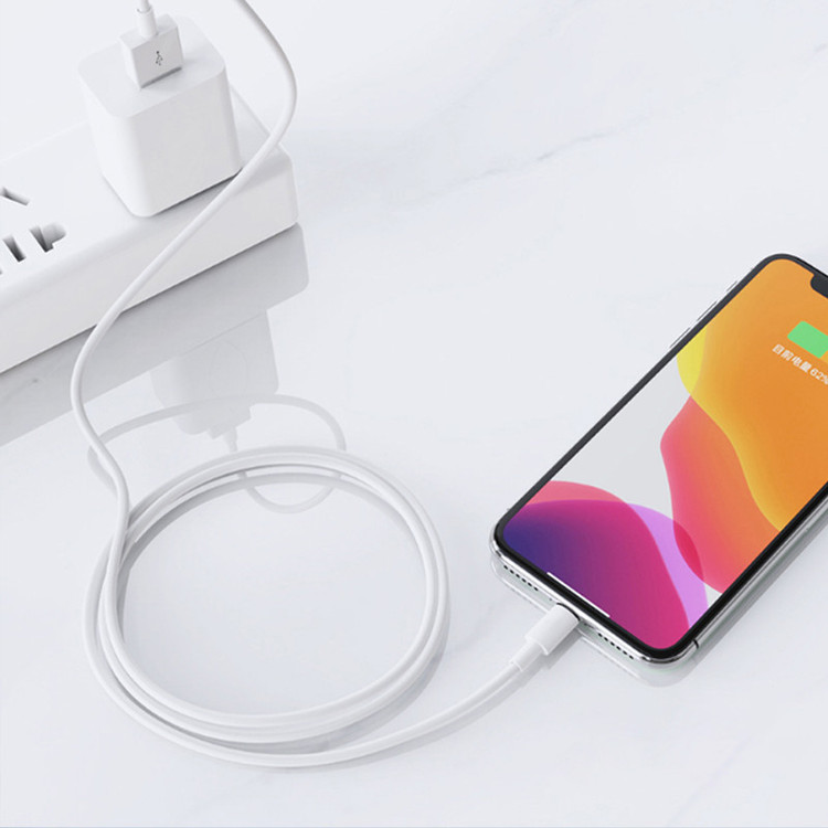 کابل شارژ تبدیل USB به لایتنینگ هترون مدل HC275i طول 1متر