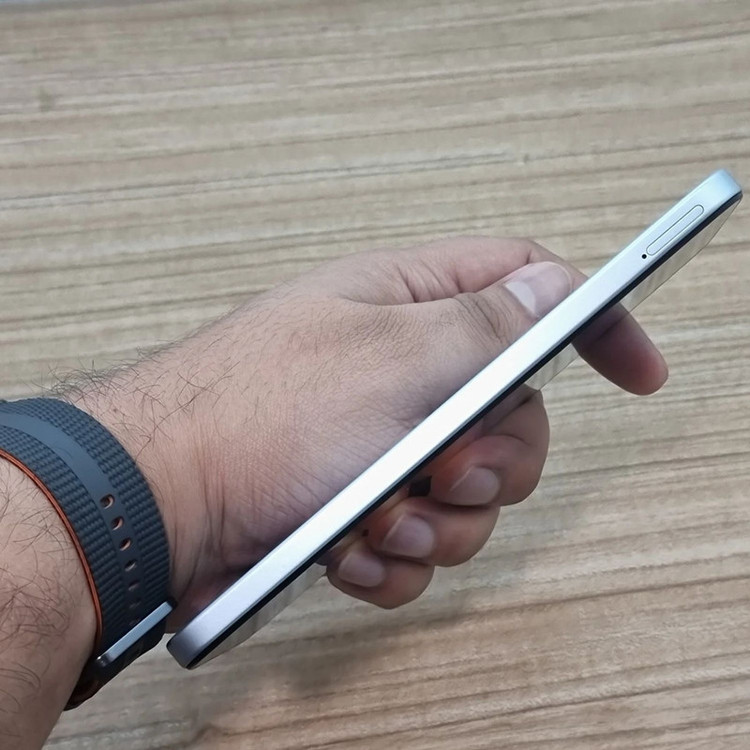 گوشی موبایل شیائومی مدل Redmi A7 Pro 4G ظرفیت 64 گیگابایت و رم 4 گیگابایت
