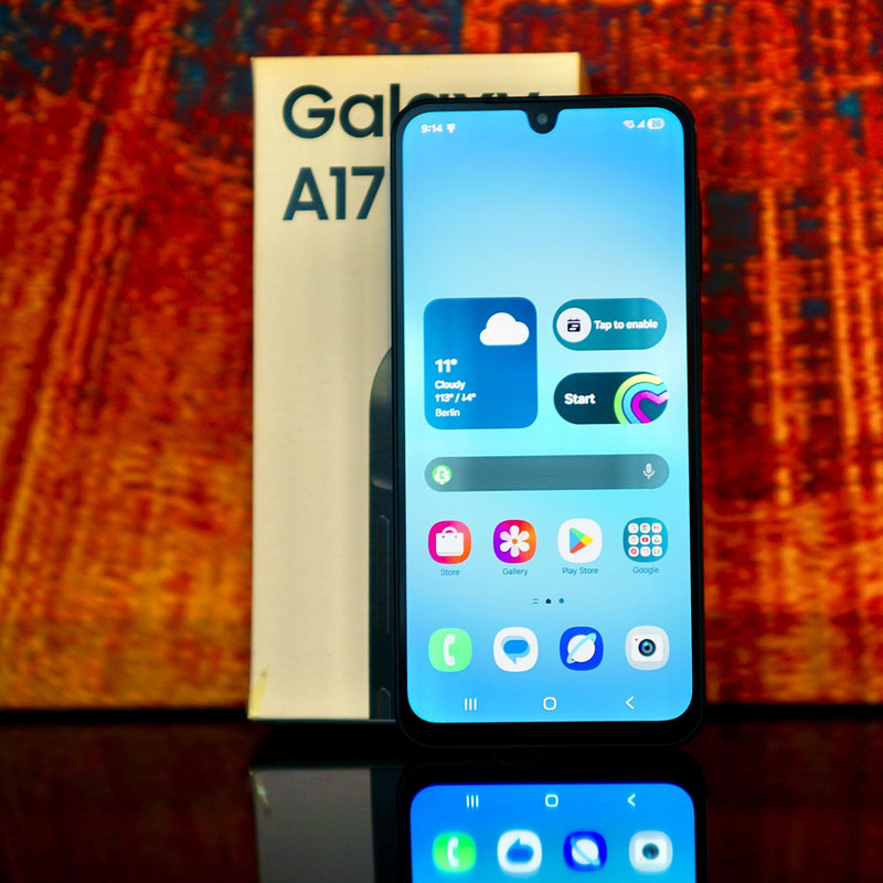 گوشی موبایل سامسونگ مدل Galaxy A17 4G دو سیم کارت ظرفیت 256 گیگابایت و رم 8 گیگابایت - ویتنام