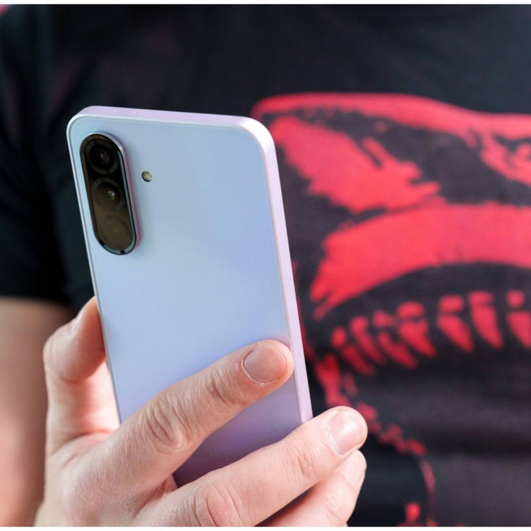 گوشی موبایل سامسونگ مدل Galaxy A36 دو سیم کارت ظرفیت 128 گیگابایت و رم 8 گیگابایت - ویتنام - به همراه شارژر 45 وات سامسونگ