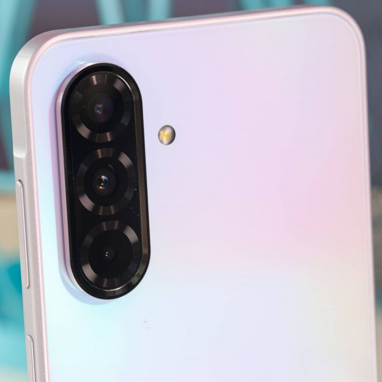 گوشی موبایل سامسونگ مدل Galaxy A36 دو سیم کارت ظرفیت 128 گیگابایت و رم 8 گیگابایت - ویتنام - به همراه شارژر 45 وات سامسونگ