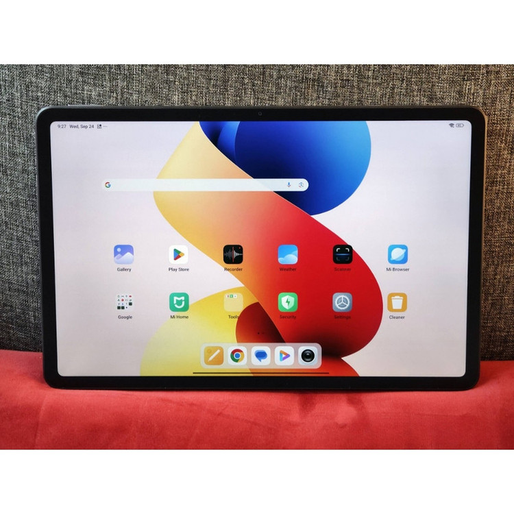 تبلت 12.1 اینچ شیائومی مدل Redmi Pad 2 Pro Wi-Fi نسخه Matte Glass، ظرفیت 256 گیگابایت و رم 8 گیگابایت، رزولوشن دوربین 8 مگاپیکسل، پشتیبانی از قلم و کیبورد