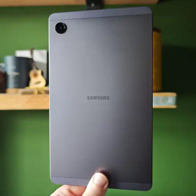 تبلت 8.7 اینچ سامسونگ مدل Galaxy Tab A11 4G، ظرفیت 128 گیگابایت و رم 8 گیگابایت، قابلیت پشتیبانی از سیم کارت، رزولوشن دوربین 8 مگاپیکسل