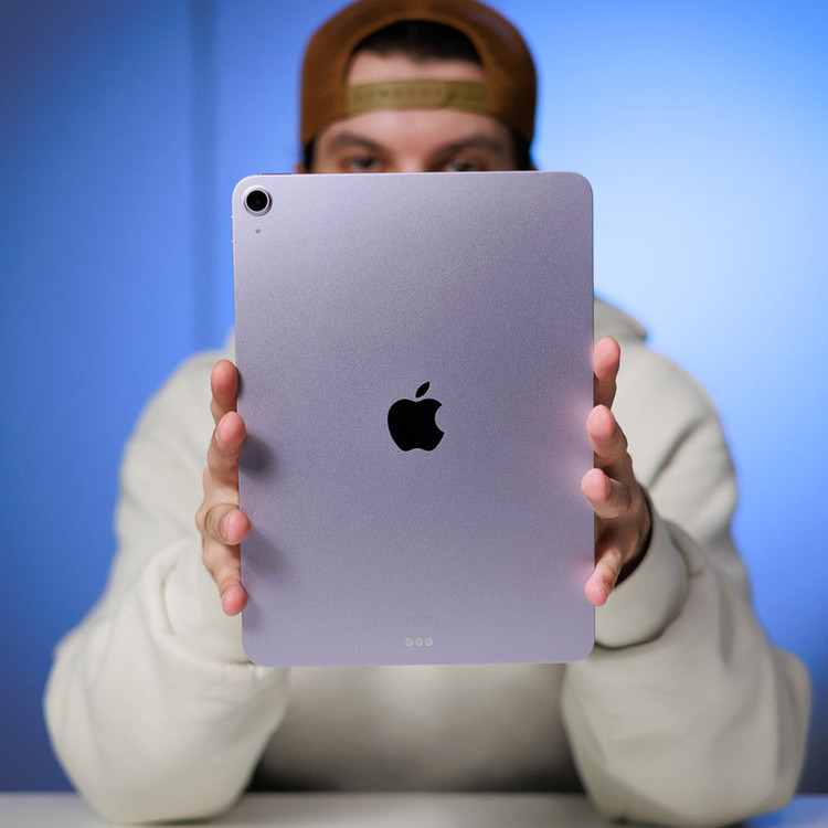 تبلت 11 اینچ اپل مدل iPad Air 2026 M4 Wi-Fi ظرفیت 128 گیگابایت و رم 12 گیگابایت، رزولوشن دوربین اصلی ۱۲ مگاپیکسل، پشتیبانی از قلم و کیبورد