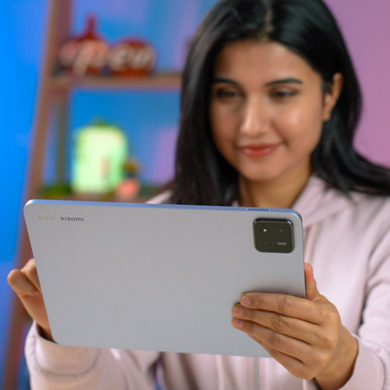 تبلت 11.2 اینچ شیائومی مدل Pad 7 Wi-Fi ظرفیت 256 گیگابایت و رم 12 گیگابایت به همراه کاور