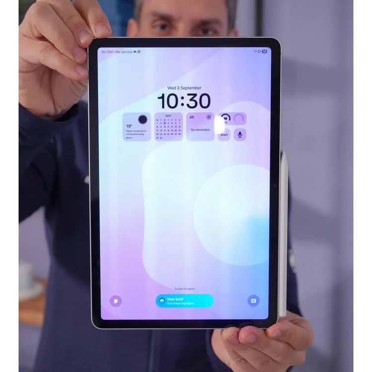 تبلت 11 اینچ سامسونگ مدل Galaxy Tab S11 Wi-Fi ظرفیت 128 گیگابایت و رم 12 گیگابایت به همراه کیبورد
