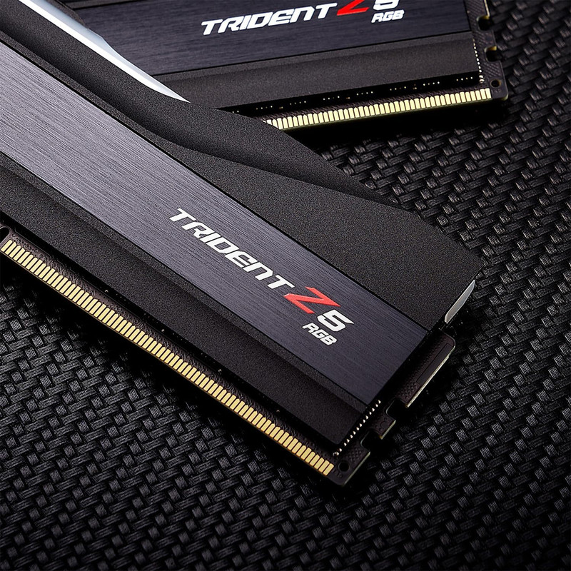رم دسکتاپ DDR5 دوکاناله 7200 مگاهرتز CL34 جی اسکیل مدل TRIDENT Z5 RGB ظرفیت 32 گیگابایت