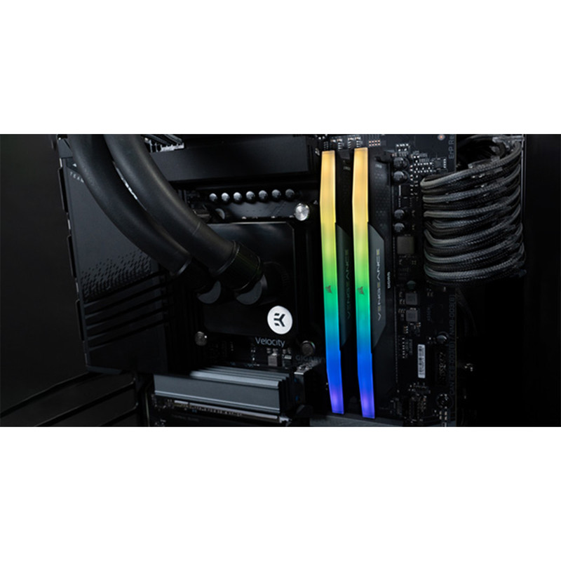 رم دسکتاپ کورسیر DDR5 دو کاناله 32 گیگابایت 6000 مگاهرتز مدل VENGEANCE RGB با تایمینگ CL36 و هیتسینک خنککننده