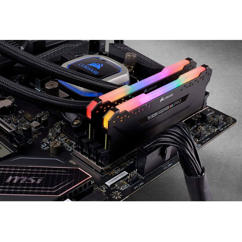 رم دسکتاپ کورسیر Vengeance RGB Pro DDR4 دوکاناله 32 گیگابایت 3600 مگاهرتز CL18 با هیتسینک خنککننده و ماژول DIMM